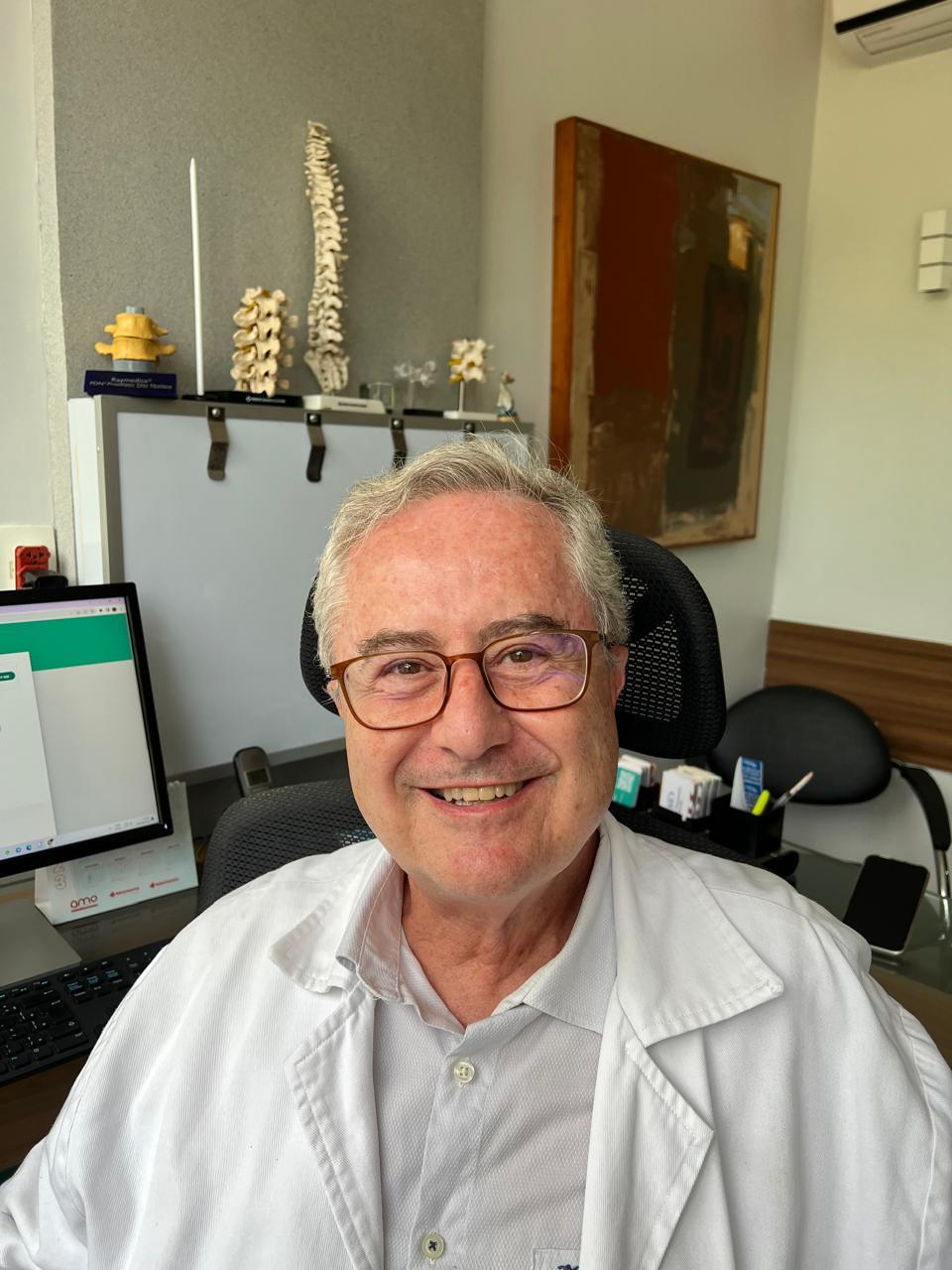 Dr. Arlindo Matos